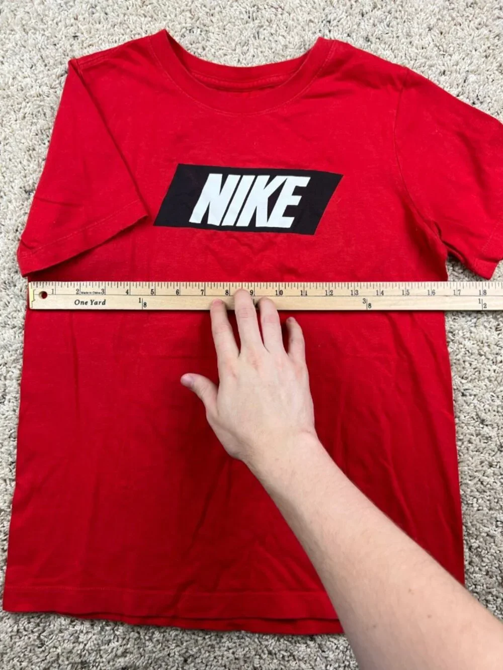The Nike Tee T Shirt Youth Boys SZ Large Short Sleeve Red Crew Neck Athletic